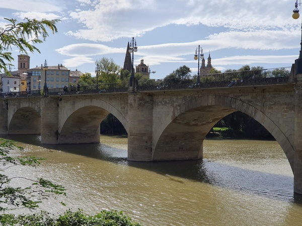 Puente de Piedra at the outskirts of Logrono. Crosses the river Ebro.