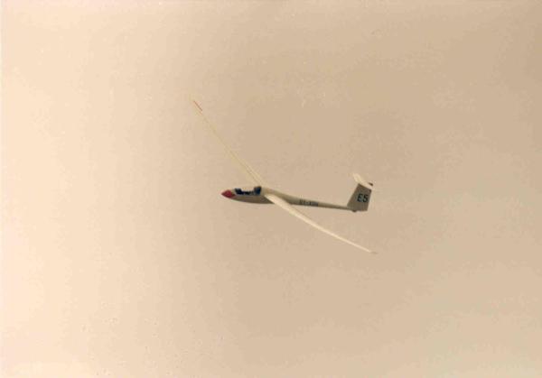 Luftbillede af Nimbus II, OY-XOH E5. Piloten er formentlig Jørn Askholm