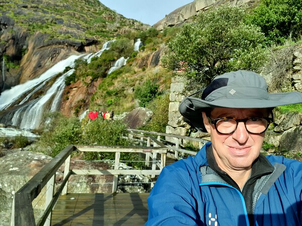 Claus selfie with the waterfall at Ezaro as background