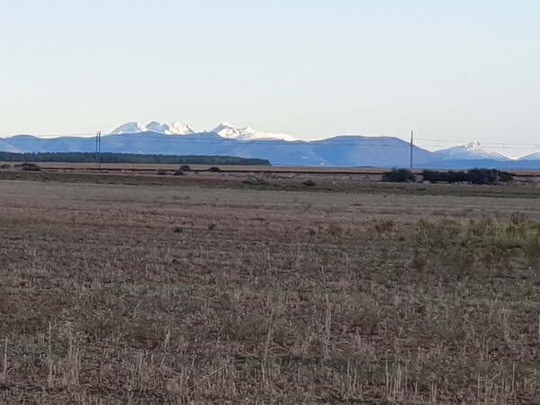 Mountains  with snow to the north. Seen from Villamarco.