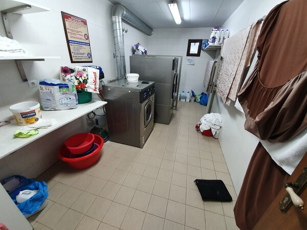 Laundry facilities at Albergue La Casa Del Peregrino could be worse